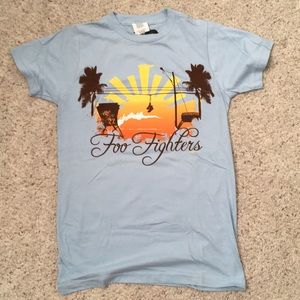 Foo Fighter tee shirt